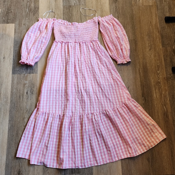 STUNNING MIDI DRESS - Picture 4 of 16